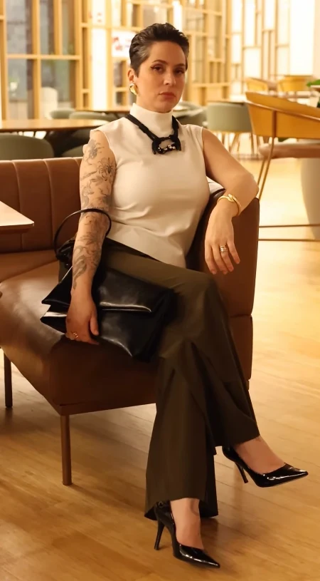 Retrato de Aliny Simões